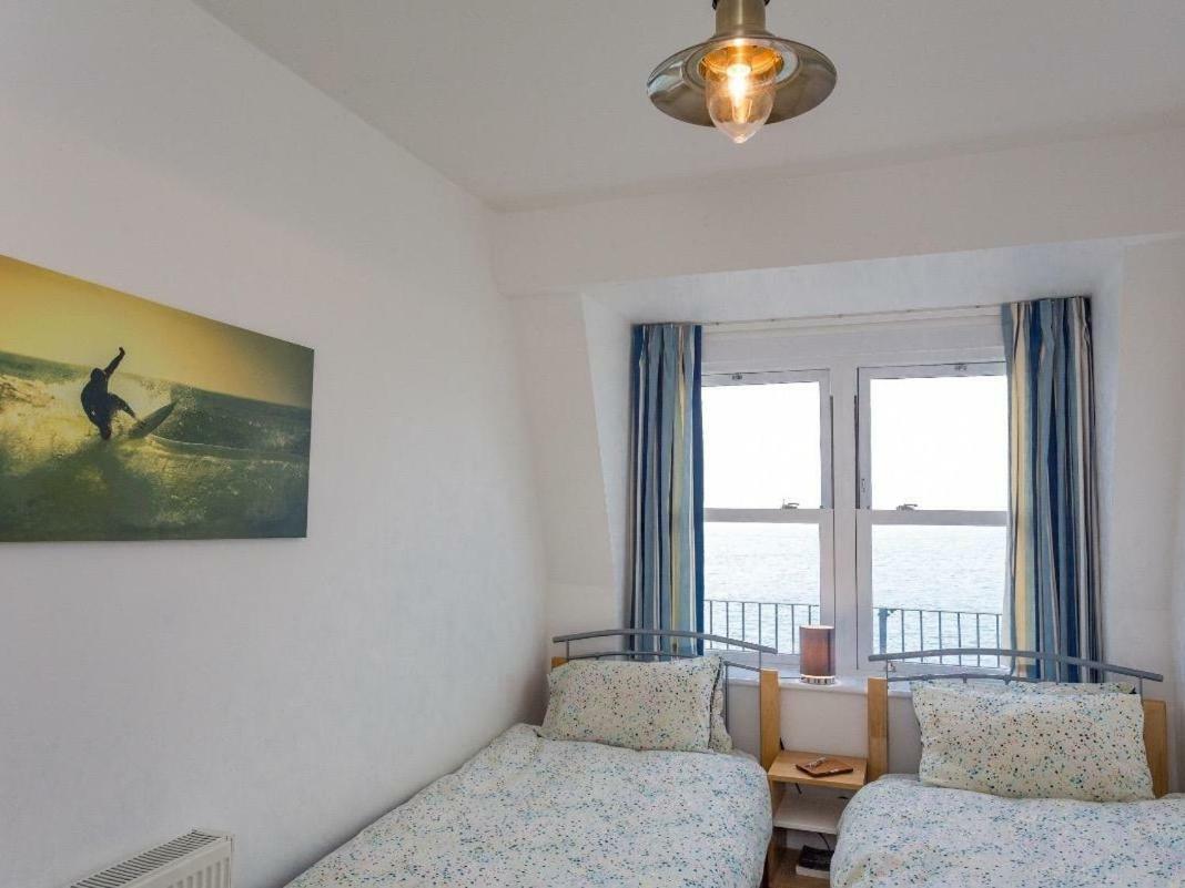 9 Oceanside Apartman Ilfracombe Kültér fotó